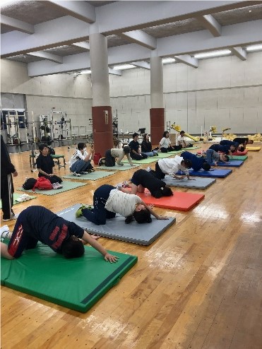 R7.10.4 公開講座「少年少女のための運動能力向上教室」を開催いたしました