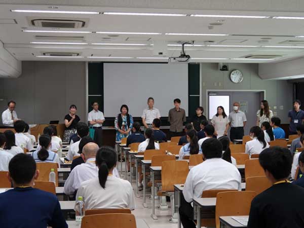 農学部４学科 「食料農学科・
生命科学科・地域環境科学科・
動物科学・水産科学科」の実験講座